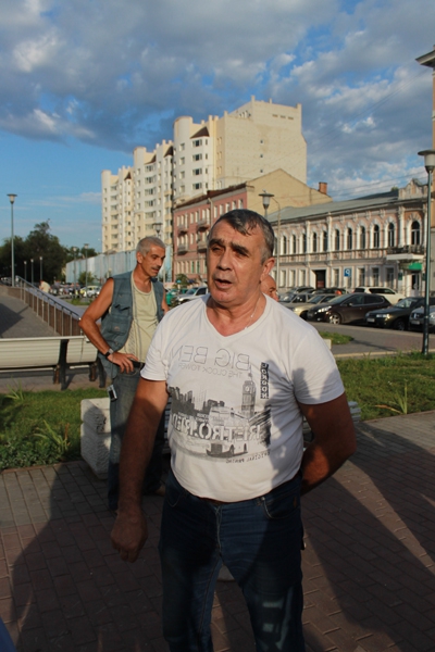 Полицейские не стали мешать сходу граждан о мгле