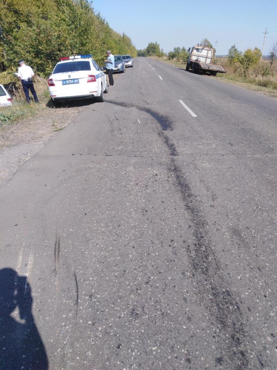 Под Ртищевом семья из Марий Эл на «Приоре» попала в ДТП с «УАЗом»