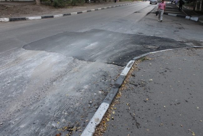 Улицу Деловую отремонтировали после публикации «4В»