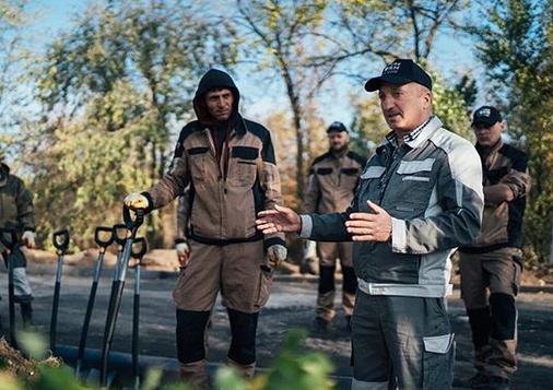 В Парке покорителей космоса высадят 1700 деревьев и 4600 кустарников