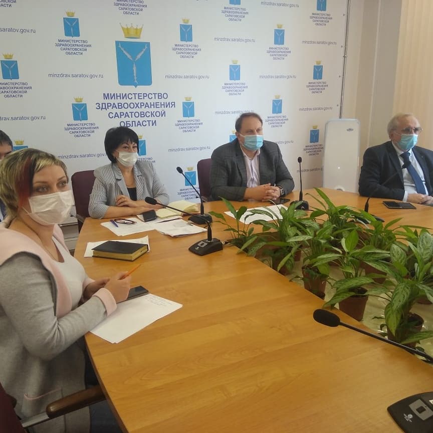 Московские врачи прибыли в Саратов для помощи коллегам в борьбе с коронавирусом