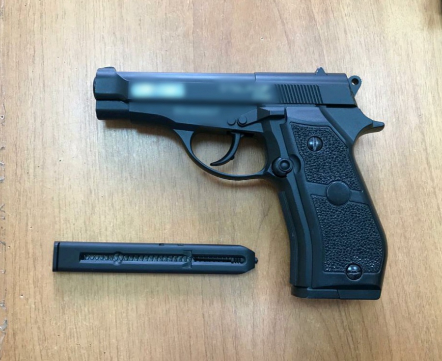 Саратовца осудят за стрельбу по полицейской машине из пистолета