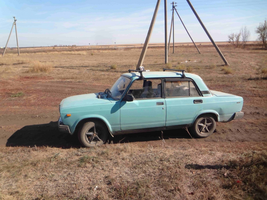 Парень угнал «ВАЗ» ради возвращения домой в соседнее село