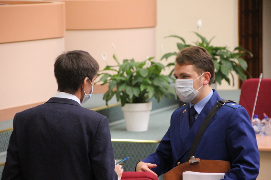 Саратовские депутаты утвердили представителей общественности в ККС