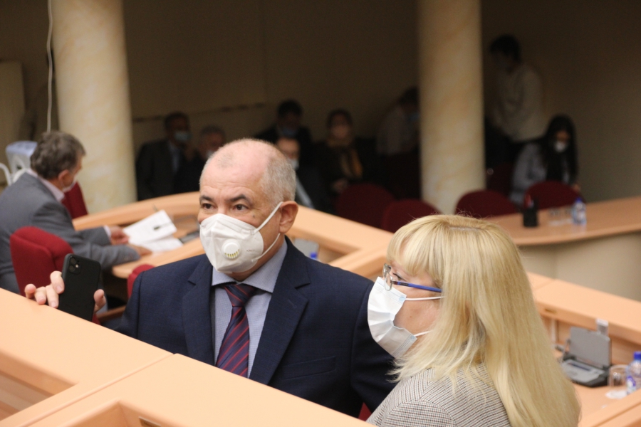 Саратовские депутаты утвердили представителей общественности в ККС