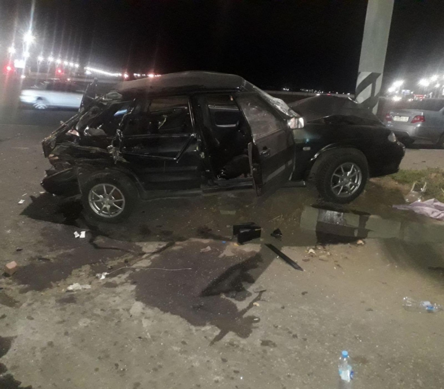 Трое юношей в «ВАЗе» госпитализированы после массового ДТП у Юбилейного