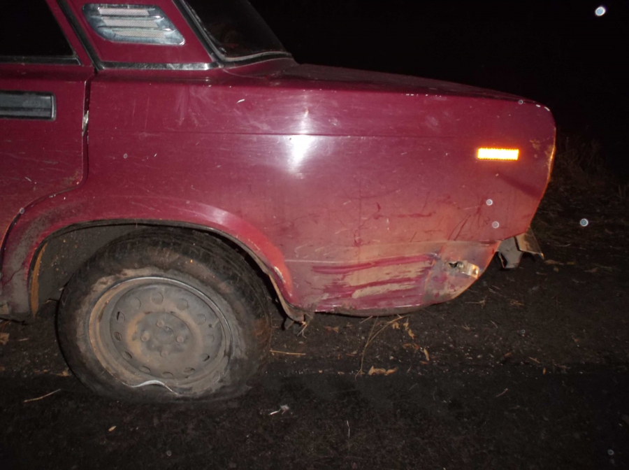 В Аткарске у беспечного автолюбителя угнали «ВАЗ» и разбили в кювете