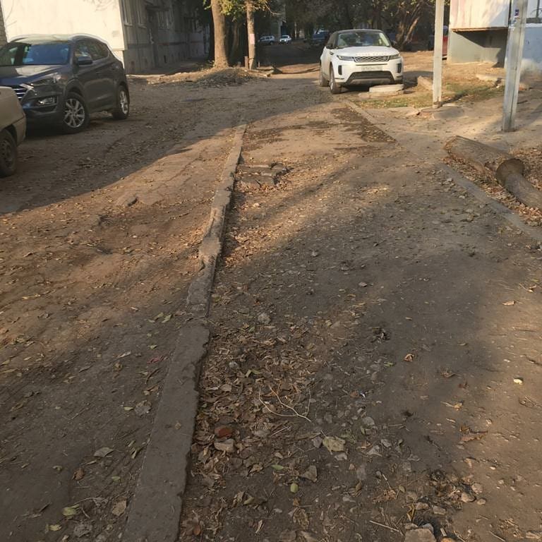 Прокуратура: В Саратове проходы к 53 образовательным учреждениям небезопасны