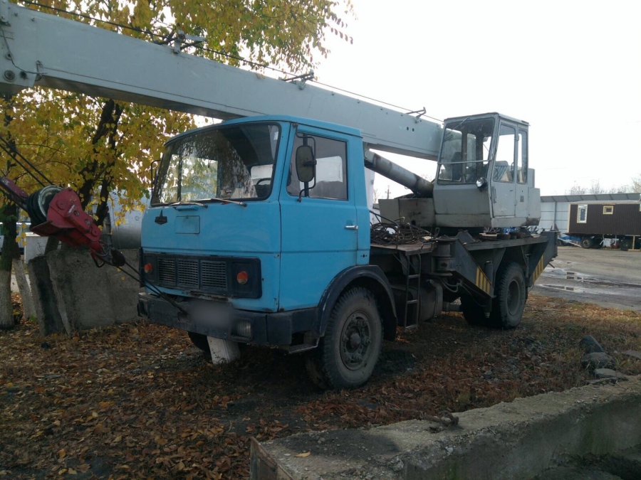 Приставы убедили фирму вернуть долг в 8 миллионов после ареста семи автомобилей