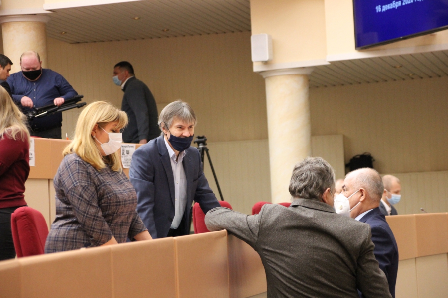 Саратовские депутаты завели в бюджет 330 миллионов рублей на строительство скоростного трамвая