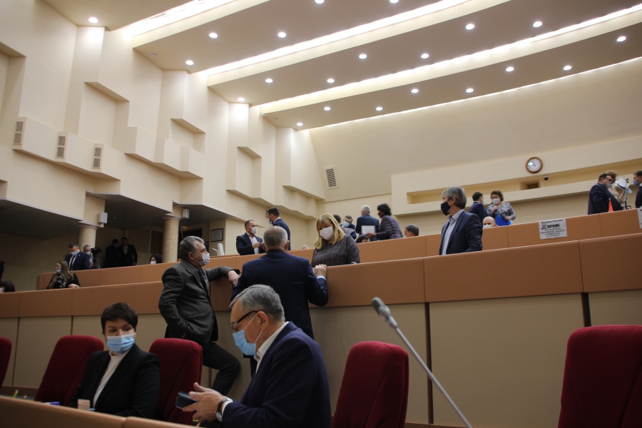 Саратовские депутаты завели в бюджет 330 миллионов рублей на строительство скоростного трамвая