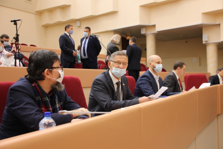 Саратовские депутаты завели в бюджет 330 миллионов рублей на строительство скоростного трамвая