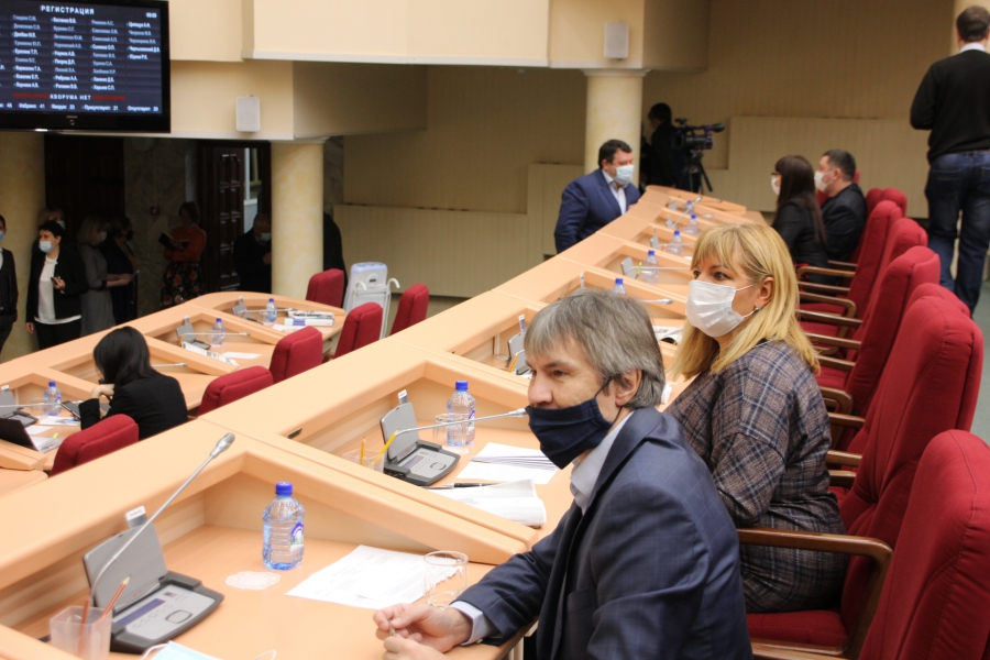 Саратовские депутаты завели в бюджет 330 миллионов рублей на строительство скоростного трамвая