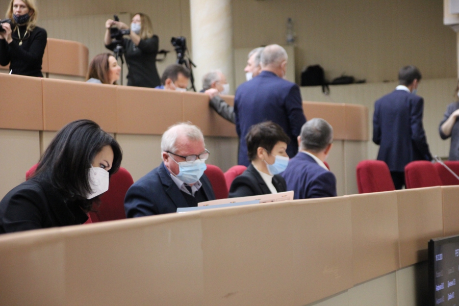 Саратовские депутаты завели в бюджет 330 миллионов рублей на строительство скоростного трамвая