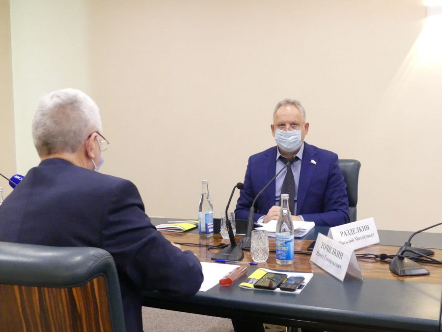 Роман Бусаргин: Ответственность за двойные выплаты медикам ляжет на главврачей