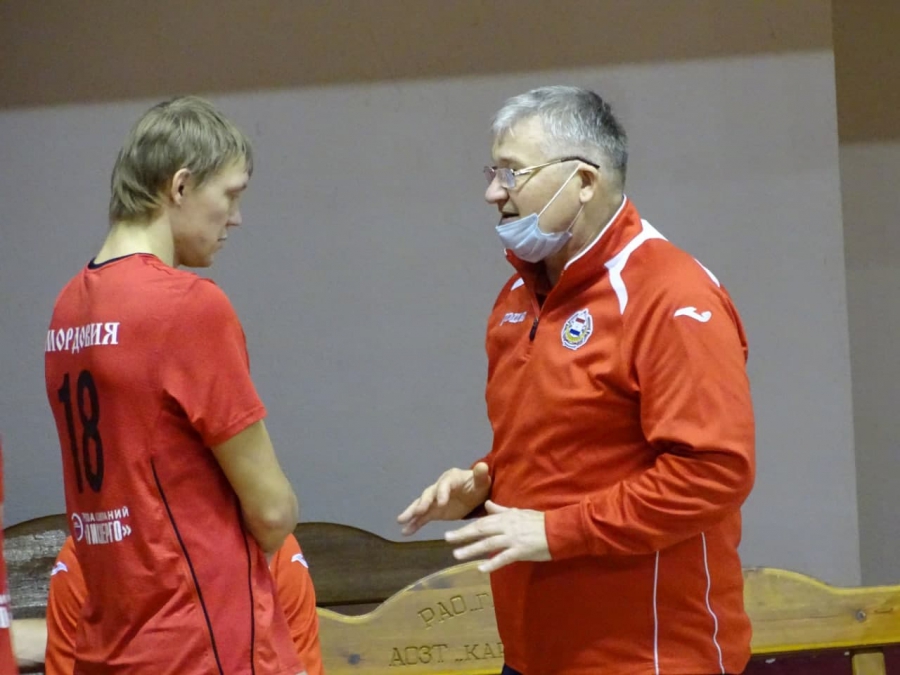 Волейболисты провели в «Звездном» первый тур за семь лет и выиграли его