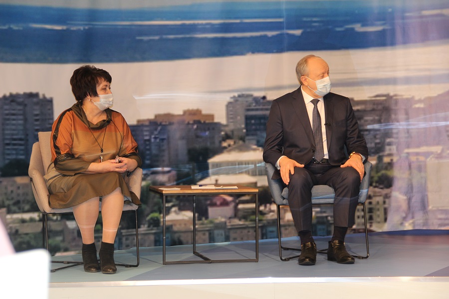 Губернатор Радаев отметил журналиста «Четвертой Власти» благодарственным письмом