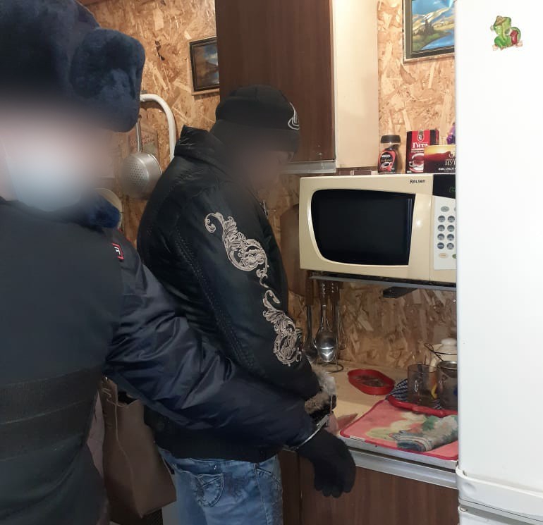 Жительница Ивантеевского района зарезала мужчину за сквернословие