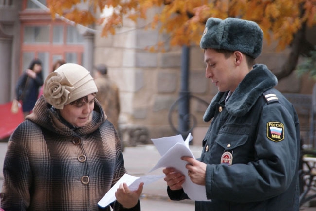 Полицейские Саратова раздали 1500 листовок о мошенничествах