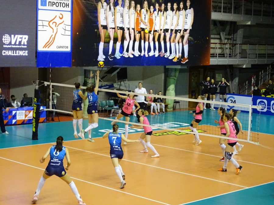 Саратовский «Протон» проиграл участнику Лиги Чемпионов