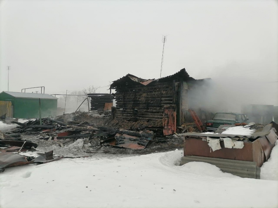 Под Балашовом женщина обгорела на пожаре в частном доме