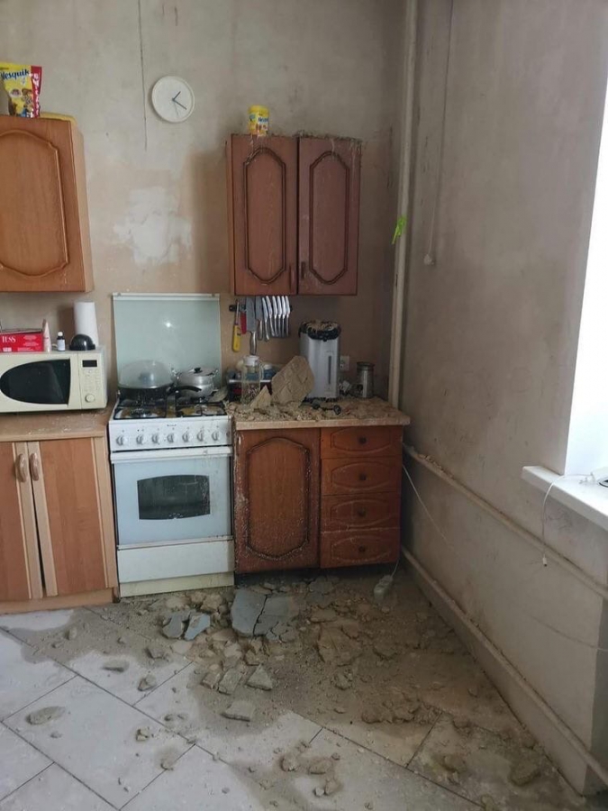 Саратовскую пятиэтажку до фундамента затопило из-за лопнувшей трубы отопления