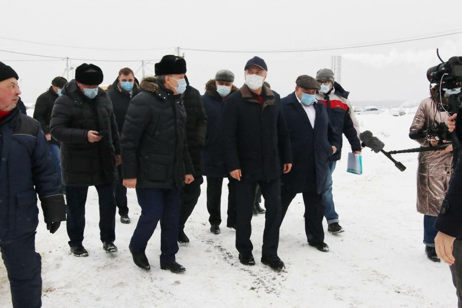 Володин потребовал сдать инфекционную больницу к 1 июля и обеспечить врачей жильем