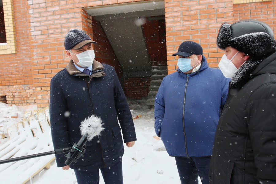 Володин: Специалистам онкологического центра тоже нужно предоставить служебное жилье