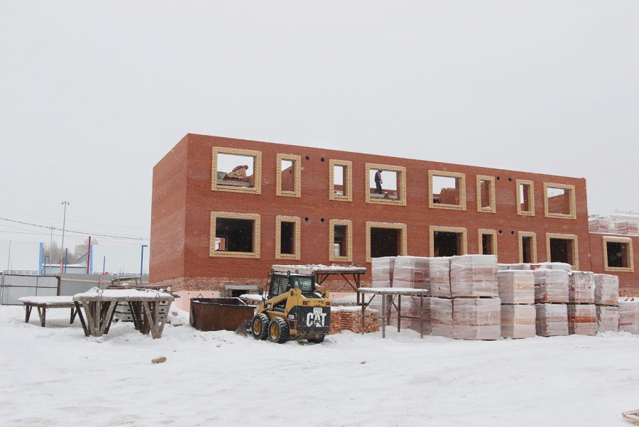 Володин: Специалистам онкологического центра тоже нужно предоставить служебное жилье