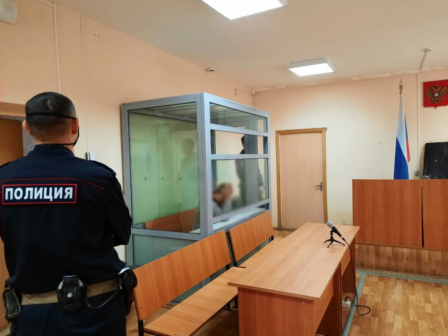 На СХИ мужчина убил собутыльника, завернул в простыню и вынес на улицу