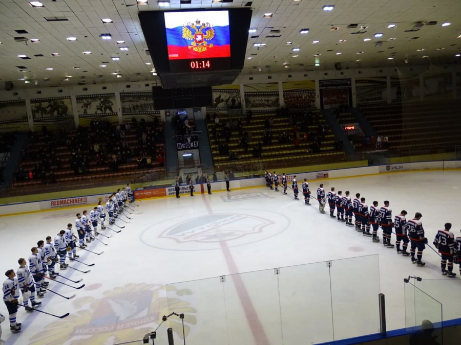 Саратовский «Кристалл» впервые в истории вышел в полуфинал Первенства ВХЛ