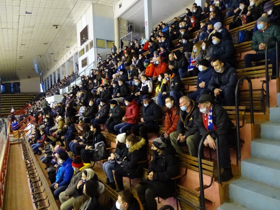 Саратовский «Кристалл» впервые в истории вышел в полуфинал Первенства ВХЛ