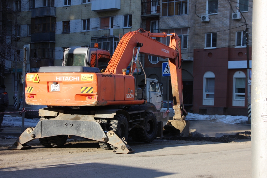 В центре Саратова десятки домов остались без тепла из-за аварии на сетях «Т Плюс»