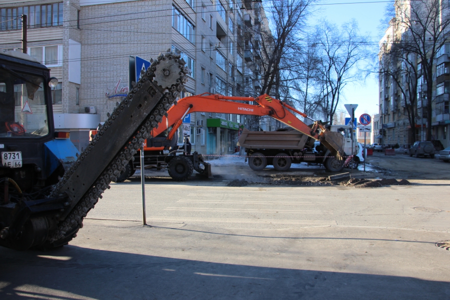 В центре Саратова десятки домов остались без тепла из-за аварии на сетях «Т Плюс»