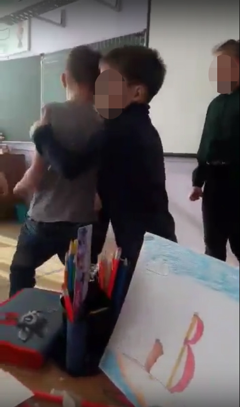 В Балакове ученики 3-го класса толпой избивали мальчика. Проводится проверка