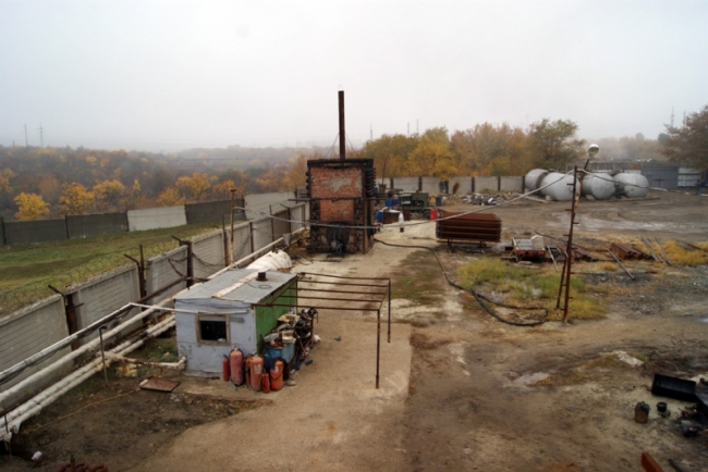 На саратовские АЗС поступал бензин из подпольного завода