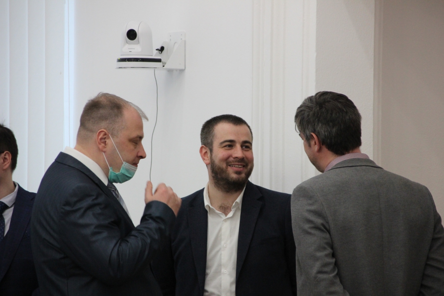 Федеральному замминистра доложили о ремонте саратовских дворов