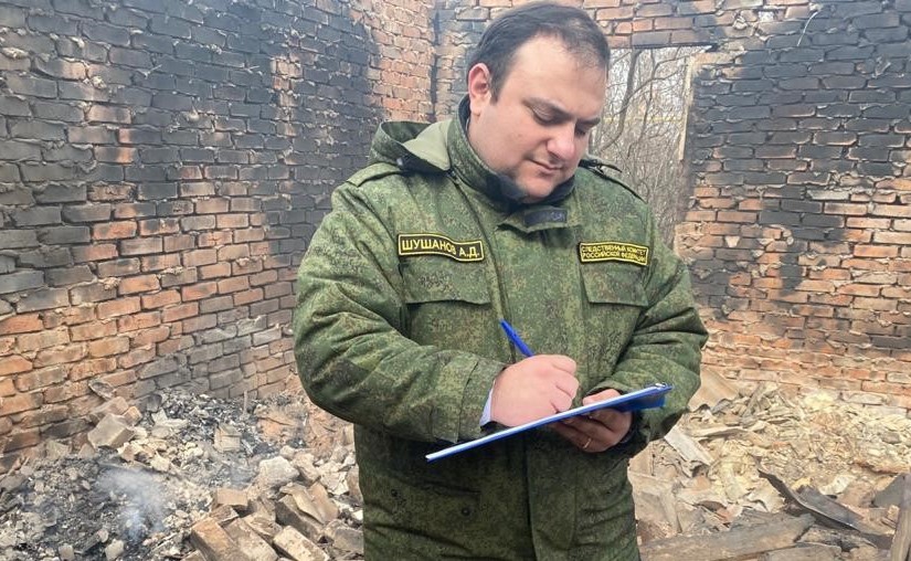 Под Марксом мужчина сгорел в своем доме среди заброшек