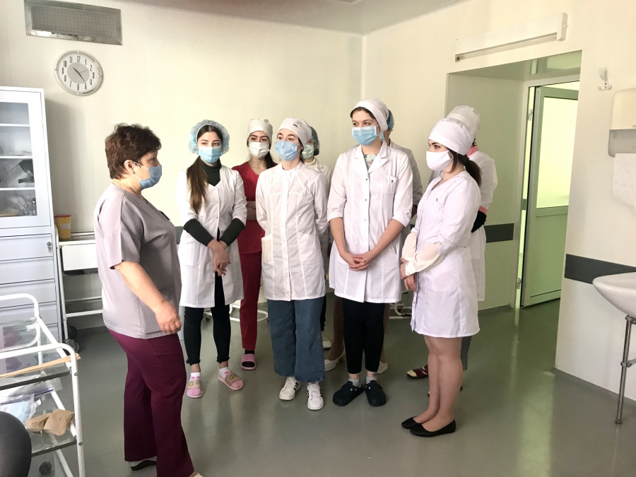 Юрий Максимов: Студенты медколледжа смогли задать свои вопросы специалистам о будущей профессии