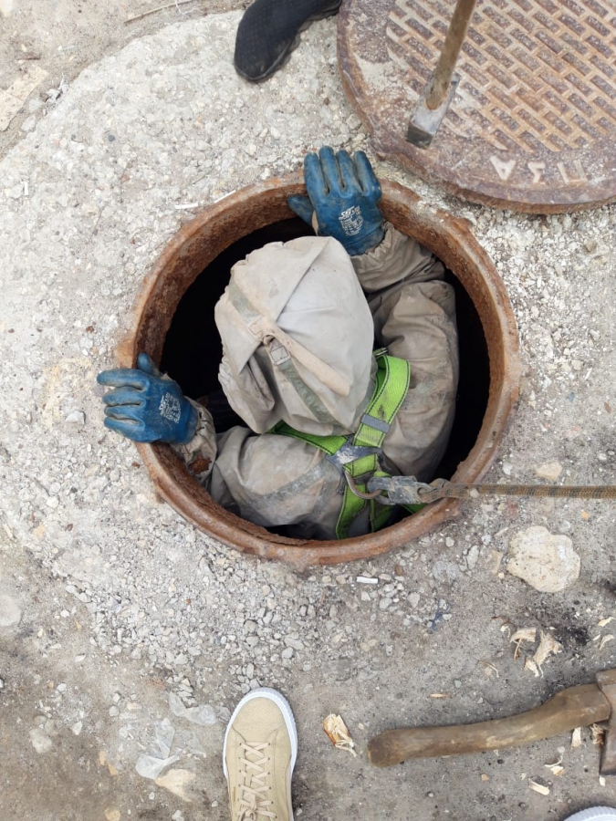 Администрации Северного рынка за долги заглушена канализация