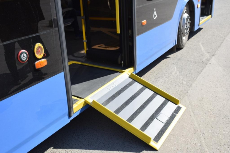 В Солнечном-2 и Юбилейном запустили тестовый троллейбус