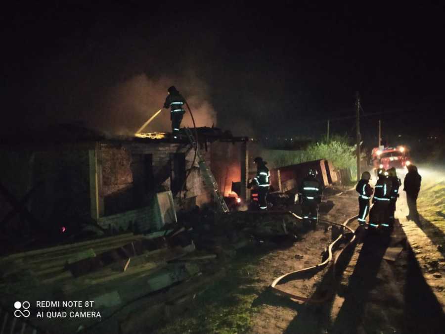 В Красном Текстильщике на пожаре погибли женщина и двое детей