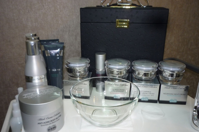 ГУ МВД: Косметический бутик провел аферу, заманивая клиентов черной икрой