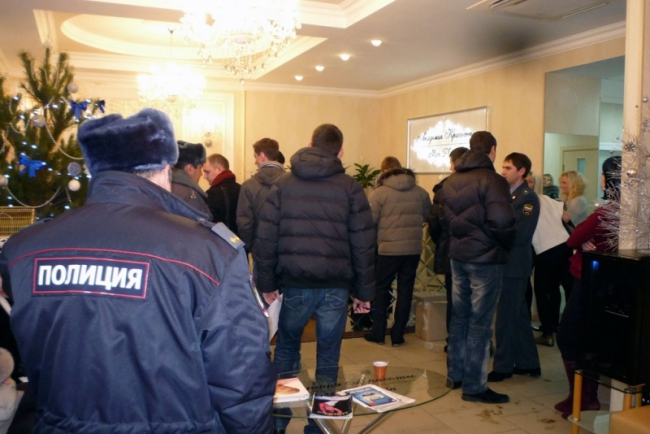 ГУ МВД: Косметический бутик провел аферу, заманивая клиентов черной икрой