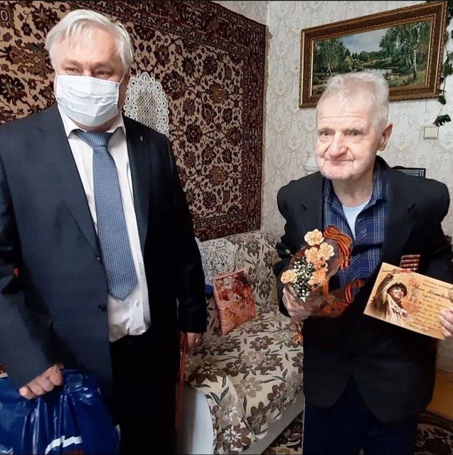 Энгельс отметил 76-летие Победы в Великой Отечественной войне