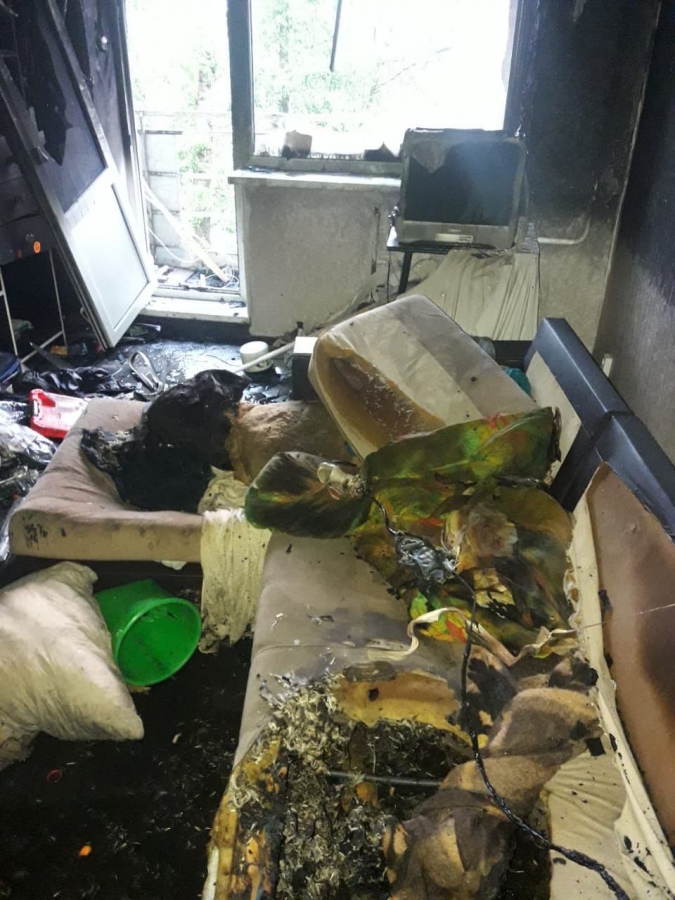 В Саратове загорелась девятиэтажка. Эвакуировали 20 человек