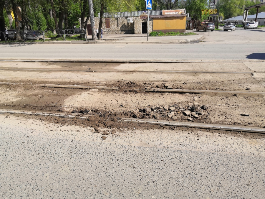 В Саратове уже час прервано движение трамваев №8