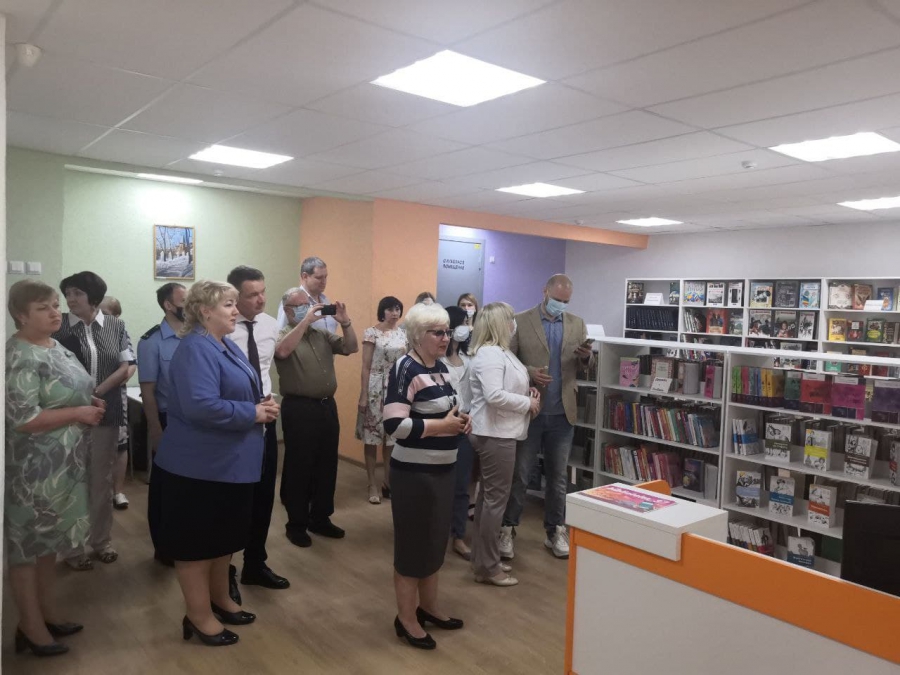 Депутат Рогожин призвал изыскать дополнительное финансирование на пополнение сельских библиотечных фондов