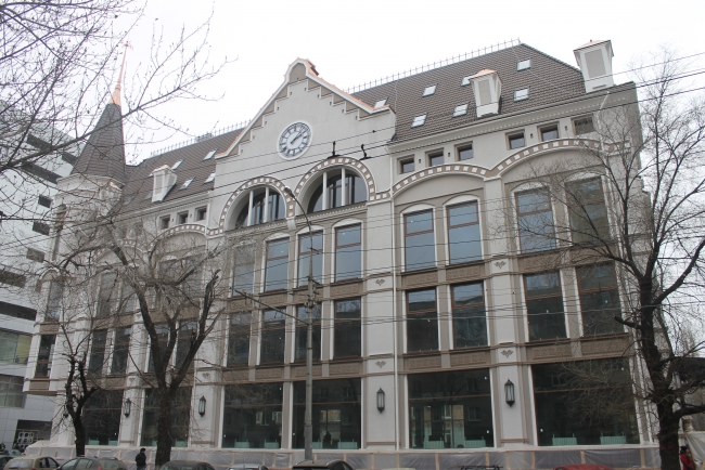 В центре Саратова появилось еще одно здание интересной архитектуры