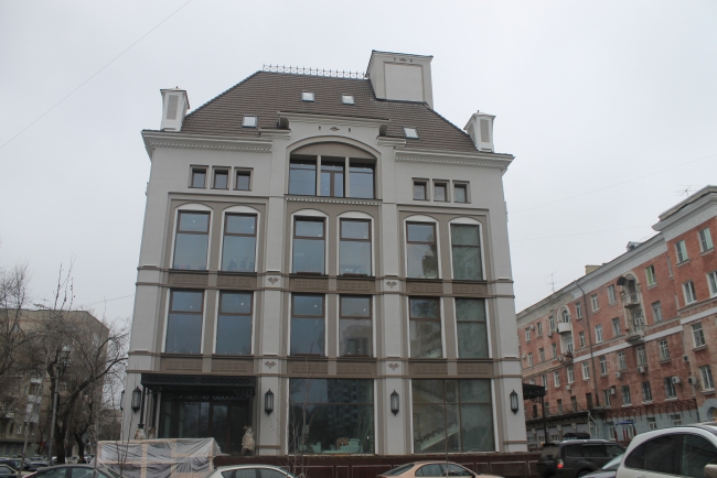 В центре Саратова появилось еще одно здание интересной архитектуры